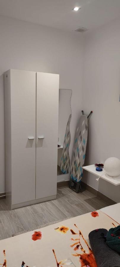 Ferienwohnung Barcelona,Apartamento Con Terraza L’Hospitalet de Llobregat Exterior foto