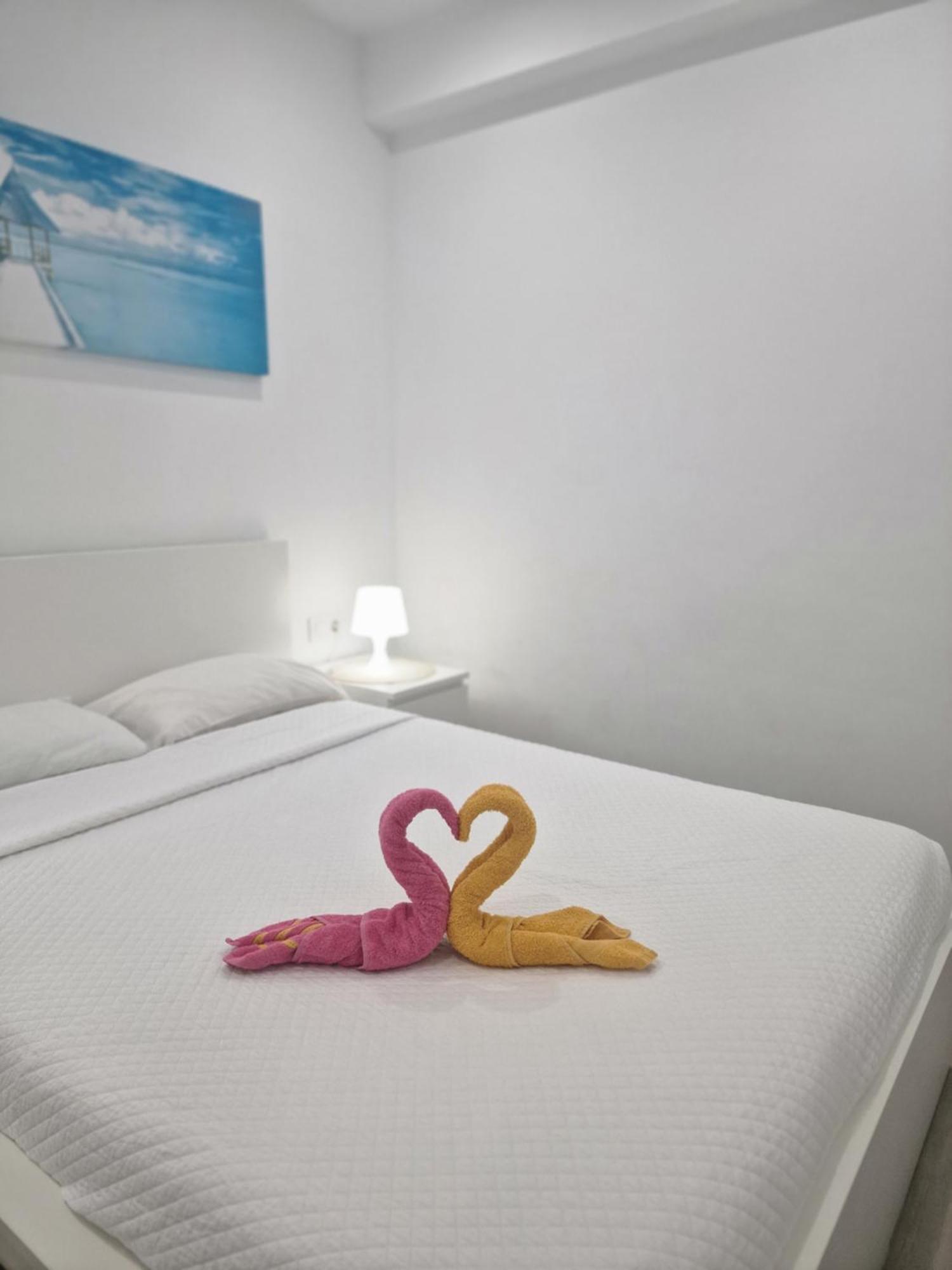 Ferienwohnung Barcelona,Apartamento Con Terraza L’Hospitalet de Llobregat Exterior foto